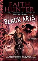 Black Arts (Jane Yellowrock 7)